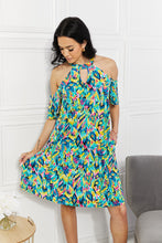 Load image into Gallery viewer, Perfect Paradise Printed Cold-Shoulder Dress
